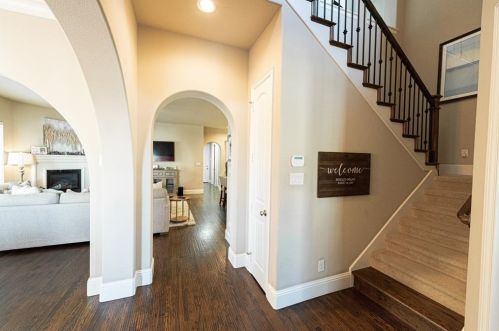 7047 Nueces Dr, Irving, TX 75039-3340