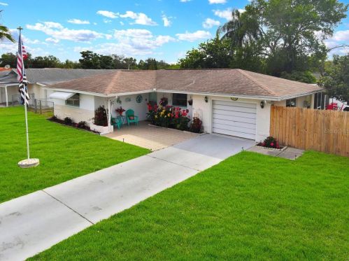 10338 Honeysuckle Ln, Port Richey FL  34668-3216 exterior