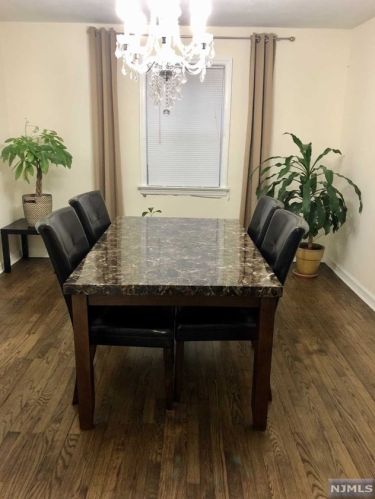 188 Henry St, Teaneck NJ  07666-3906 exterior