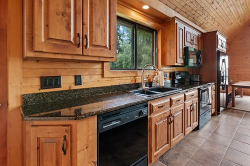 7321 County Road Ls, Manitowoc WI 54220-8881 exterior