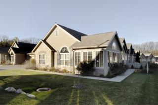 2646 Bluestone Cir, Kalamazoo MI  49009-6762 exterior