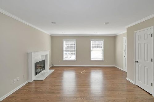 9003 Carroll Mnr Dr, Atlanta GA 30350-2013 exterior