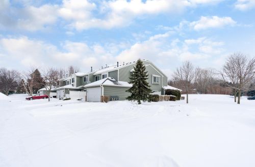 2121 Grenadier Ave, Saint Paul, MN 55128-4313