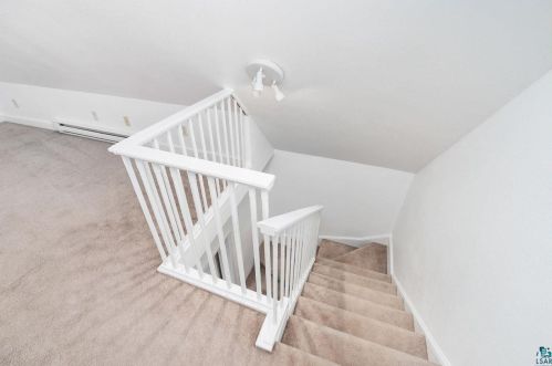 1103 51 Ave, Duluth MN 55804-3720 exterior