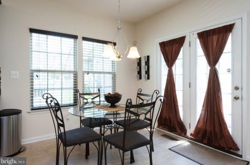 13723 Port Commerce Ct, Accokeek MD 20607-3781 exterior