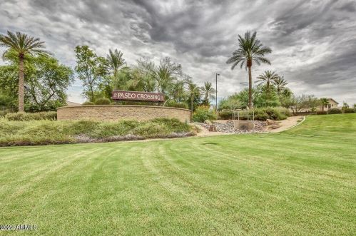 5856 Robins Way, Chandler AZ  85249-3646 exterior