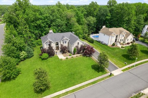 20 Santa Fe Ave, Old Bridge, NJ 08857-4303