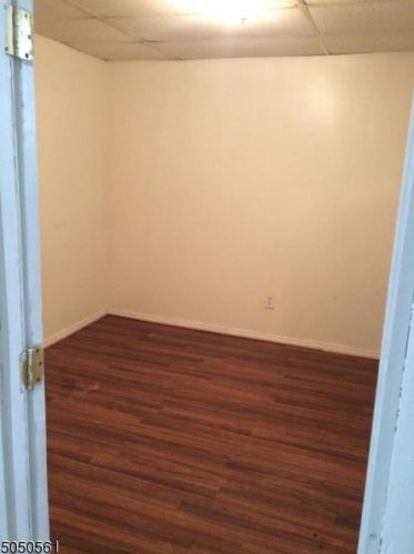 8 4th St, Paterson, NJ 07522-1323