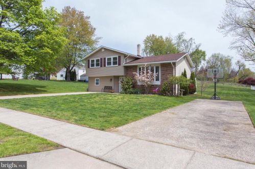 145 Brakel Ln, Media, PA 19063-5962