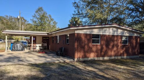 6575 Julia Dr, Milton FL 32570-3475 exterior