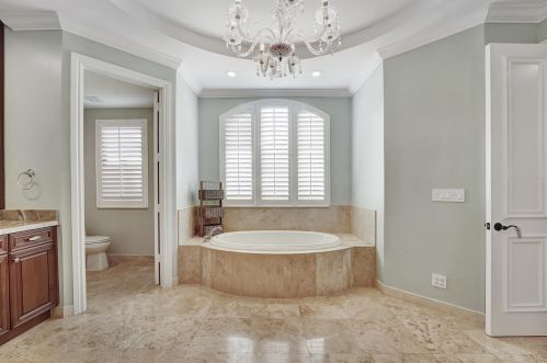 17830 Monte Vista Dr, Boca Raton FL  33496-1054 exterior