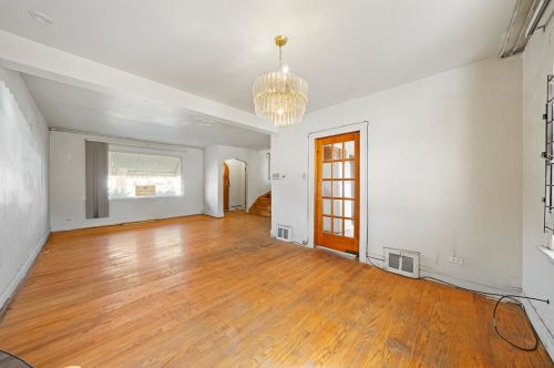 9540 Lowe Ave, Chicago IL 60628-7435 exterior