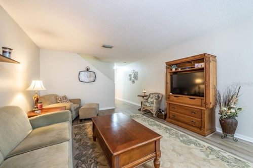 10817 Brickside Ct, Riverview FL 33579-4265 exterior