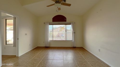 5756 Cortaro Crossing Dr, Tucson AZ  85742-8128 exterior