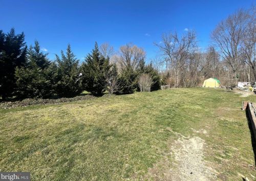 10 Bunting Brg Rd, Cookstown NJ 08511-1101 exterior