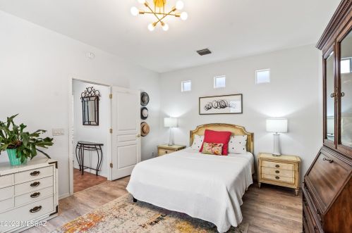 5245 Civano Blvd, Tucson AZ  85747-5744 exterior