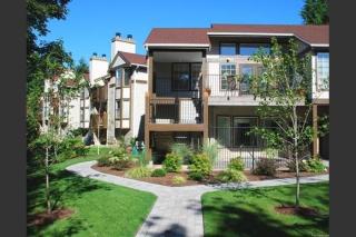 17735 105th Pl, Seattle WA  98055-8439 exterior