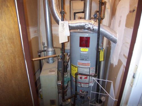 70 Evergreene, Wallingford CT  06492-2977 exterior