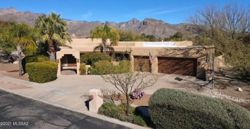 5680 Barrasca Ave, Tucson, AZ 85750-1328