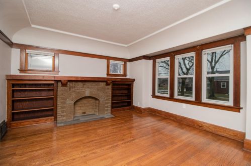 4608 39th St, Milwaukee WI  53209-5860 exterior