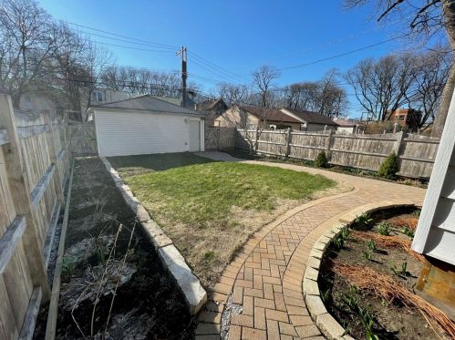 6320 Paulina St, Chicago IL 60660-1111 exterior