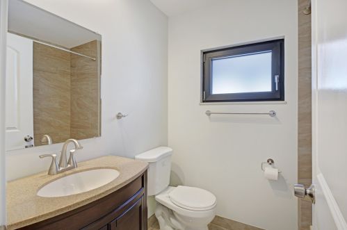 4106 Austin Ave, Chicago IL 60634-1617 exterior