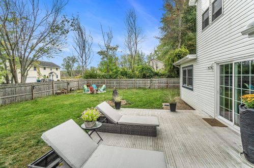 80 Lakeshore Blvd, Meskegon MI 49444-3819 exterior