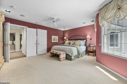 40 Winged Foot Dr, Livingston NJ 07039-8218 exterior