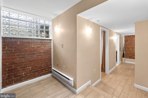 450 Longfellow St, Washington DC  20011-6508 exterior