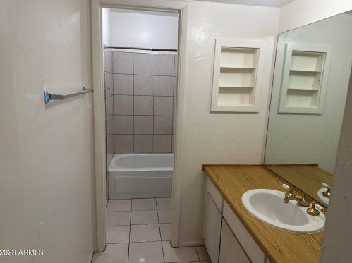 4726 71st Ln, Phoenix AZ  85033-1414 exterior