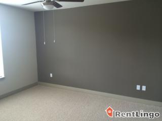 327 Vista St, Los Angeles CA  90036-5740 exterior