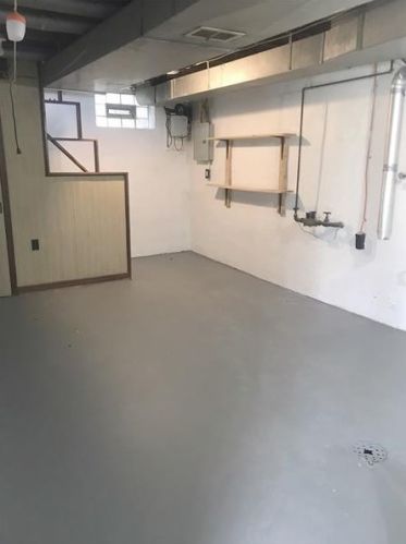 925 Elizabeth St, Pittsburgh PA 15221-3966 exterior