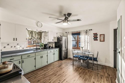 3625 Whitnall Ave, Milwaukee WI 53207-4461 exterior