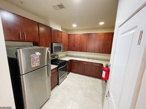 426 Tower Blvd, Piscataway NJ  08854 exterior