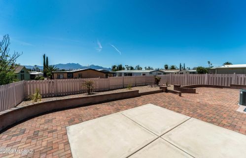 101 Mora Dr, Green Valley AZ 85614-4317 exterior