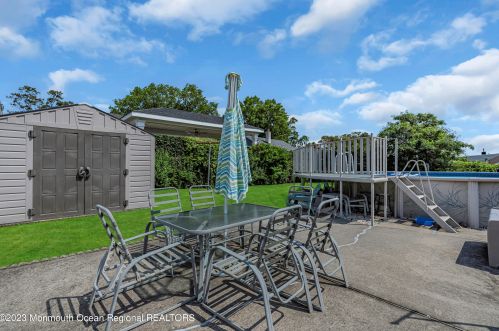 865 Barry Ave, Perth Amboy NJ 08861-1626 exterior