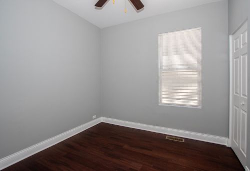 10350 Indiana Ave, Chicago IL  60628-2850 exterior