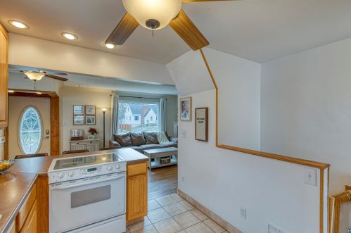 4321 Dodge St, Duluth MN 55804-1409 exterior