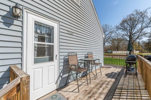 2580 17th Ave, Saint Paul MN  55109-1815 exterior