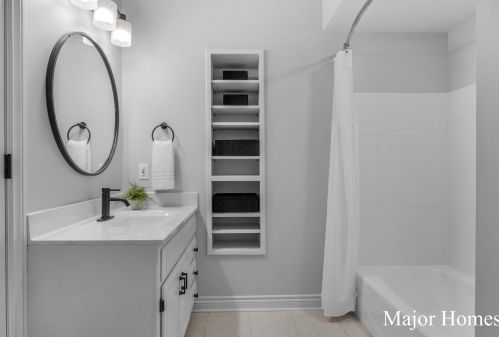 4199 Knapp St, Grand Rapids MI exterior