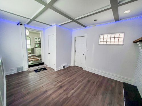 8029 Maplewood Ave, Chicago IL  60652-2807 exterior