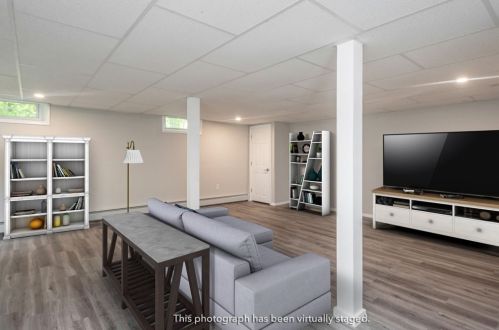 65 Flagg St, Worcester MA  01602-1452 exterior