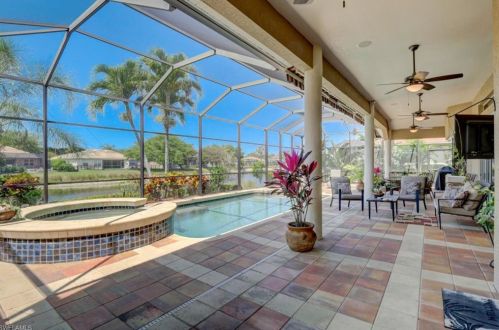 14495 Jekyll Is Ct, Naples FL 34119-4815 exterior