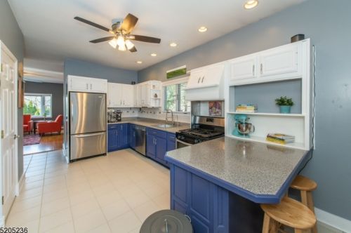 267 Chrystal St, Dover NJ 07801-5405 exterior