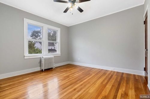 72 Hughes St, Maplewood NJ  07040-3304 exterior