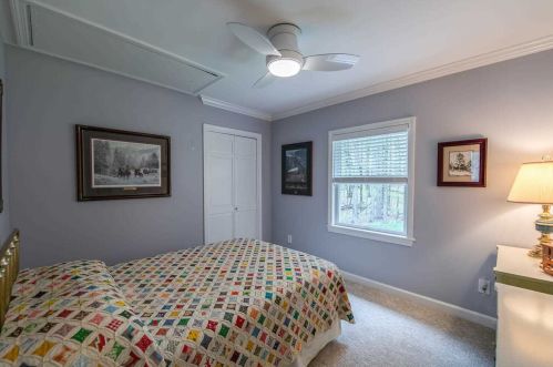 75 Kelly Rd, Red Hook NY 12571-1157 exterior