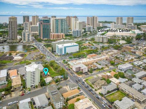 2011 Lime St, Honolulu HI 96826-5904 exterior