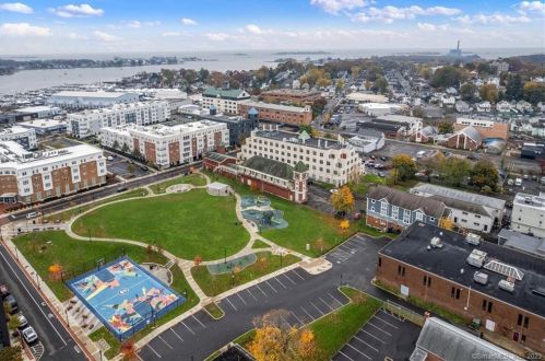 49 Day St, Norwalk, CT 06854-4901