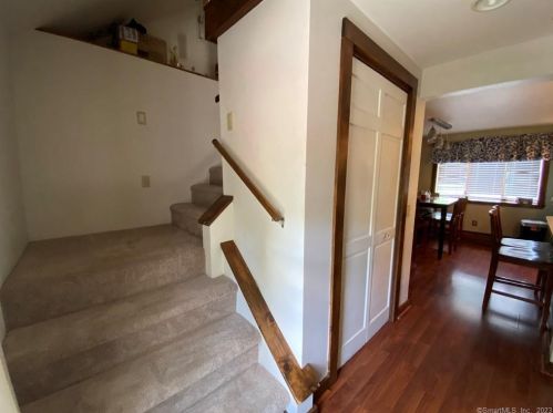 305 Hillside Ave, Torrington CT 06790-5523 exterior