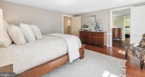 2775 Main St, Trenton NJ 08648-1037 exterior